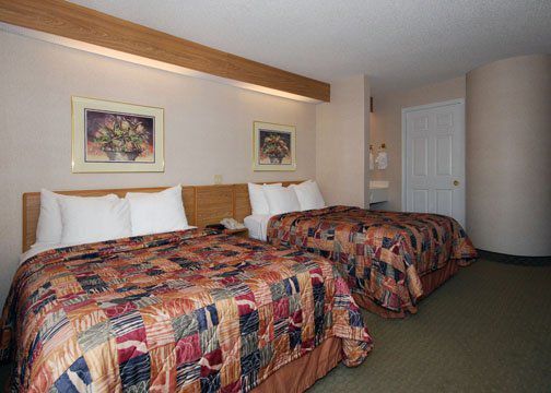 Wingate By Wyndham Owensboro Hotel Room photo